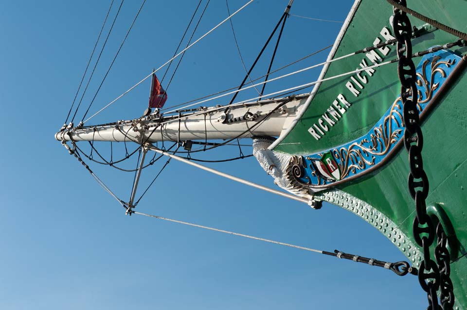 Galerie30 Rickmer Rickmers in den Himmel
